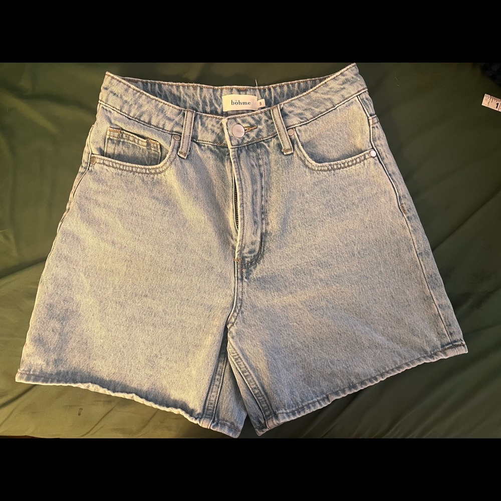 Bohme Dahlia Mom Shorts